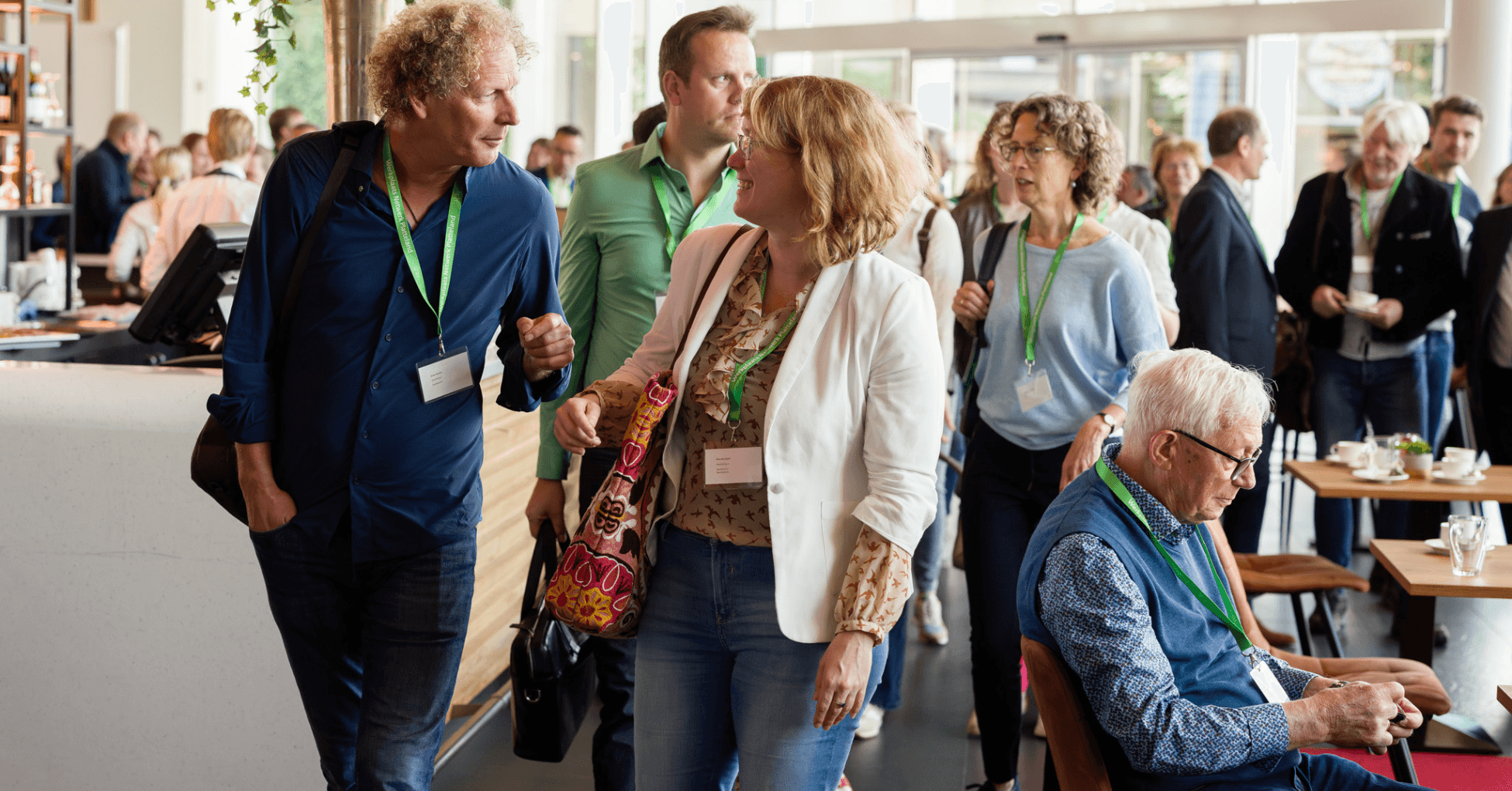 Mensen bij de Werkplaats van 30 mei